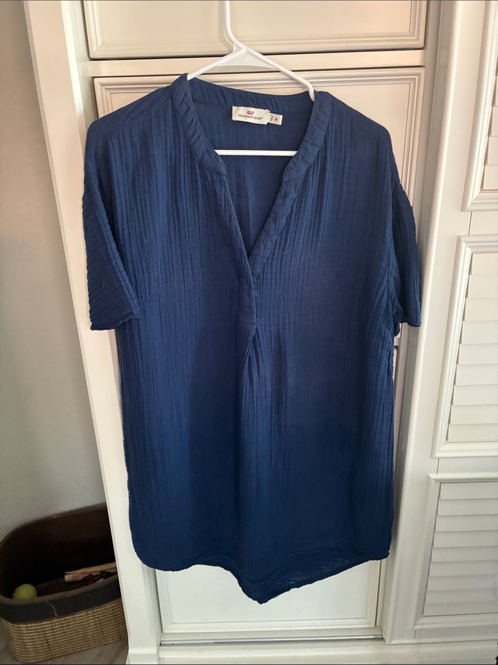 Vineyard Vines Navy Short Sleeve V‑Neck Tunic